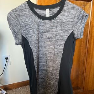 Women’s lululemon swiftly tech short sleeve